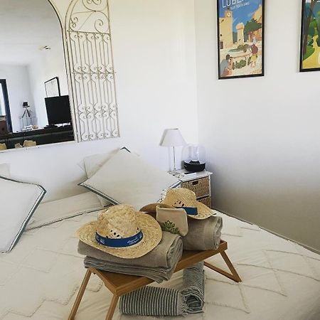 Hotel Terre Luberon Pertuis Zewnętrze zdjęcie