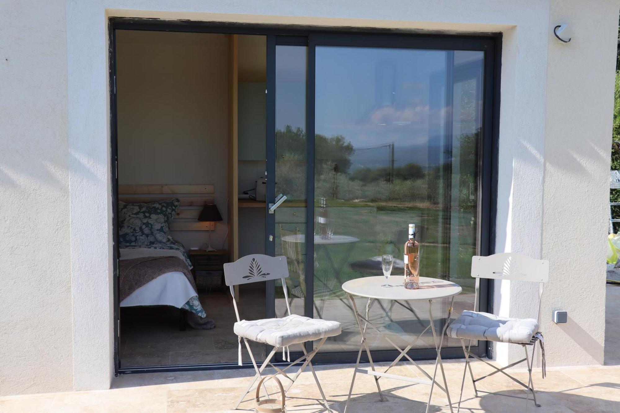 Hotel Terre Luberon Pertuis Zewnętrze zdjęcie