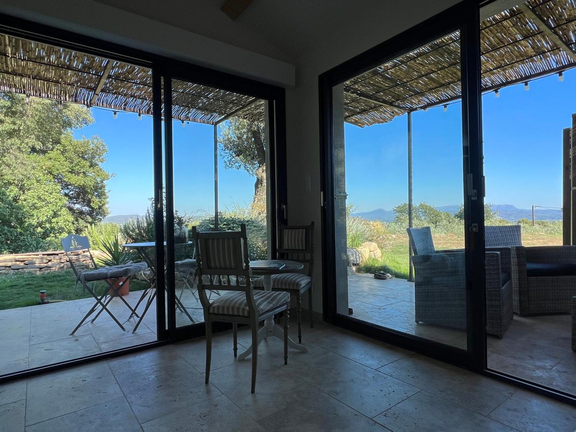 Hotel Terre Luberon Pertuis Zewnętrze zdjęcie